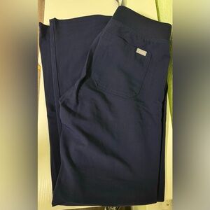 Navy Figs Livingston Basic Scrub Pants XS